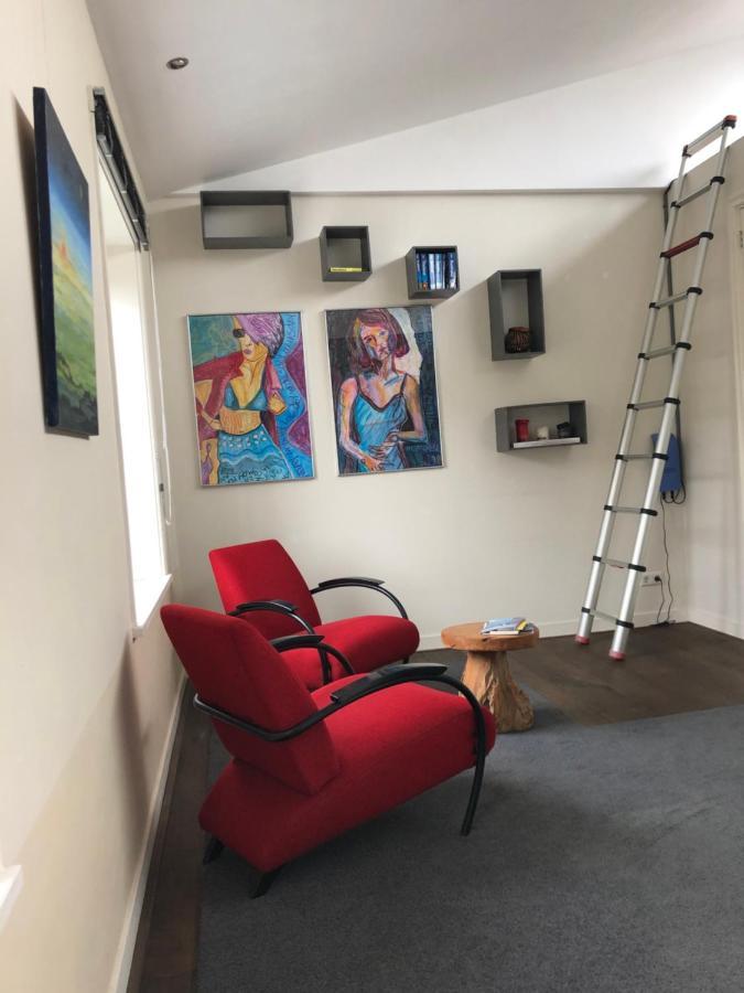 Modern Genieten In Oud Binnenstadspand 阿默斯福特 外观 照片
