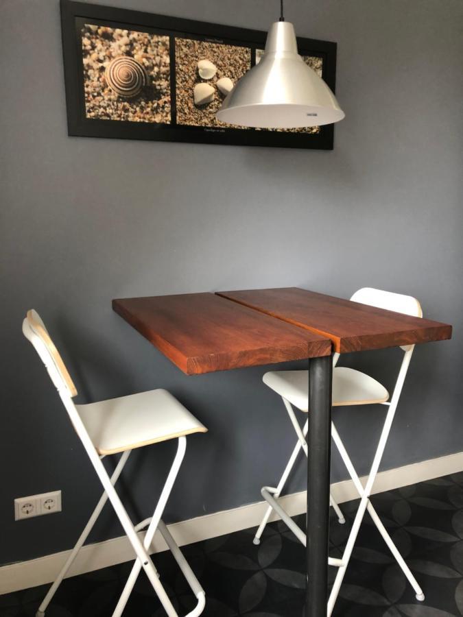Modern Genieten In Oud Binnenstadspand 阿默斯福特 外观 照片